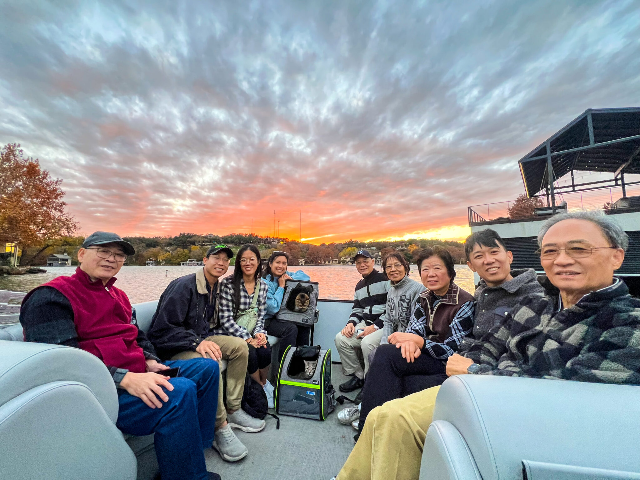 Lake Austin Sunset Boat Tours and Boat Cruise