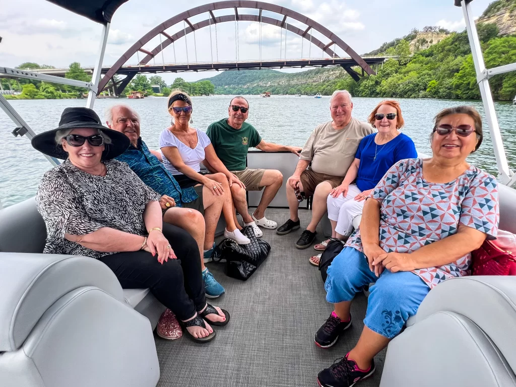 Guided boat tours on Lake Austin